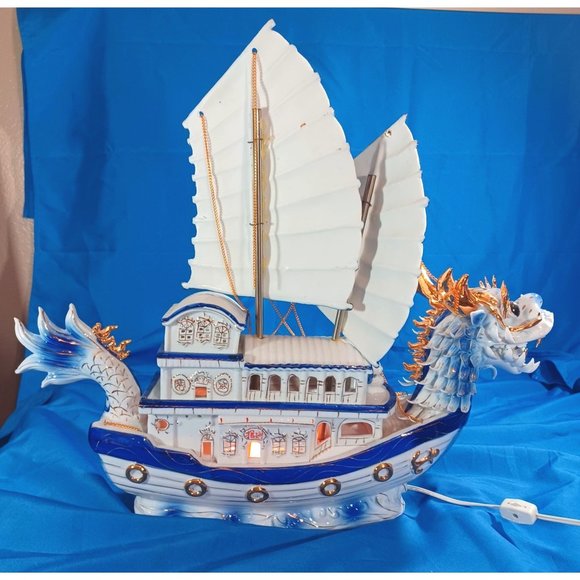Chinese Porcelain Dragon Boat  Ship Lighted Sculpture TV  Lamp  24K Gold Vintage - Picture 13 of 16